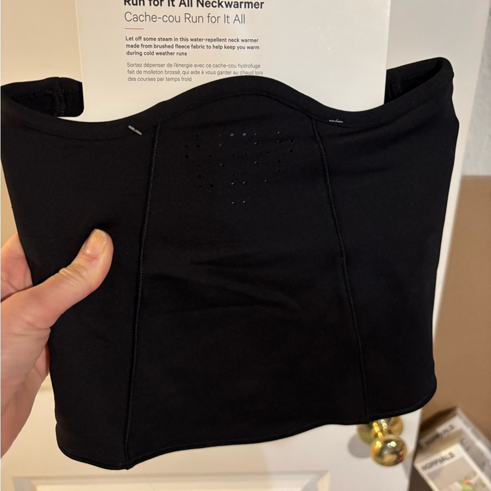 Lululemon Athletica Black Neckwarmer